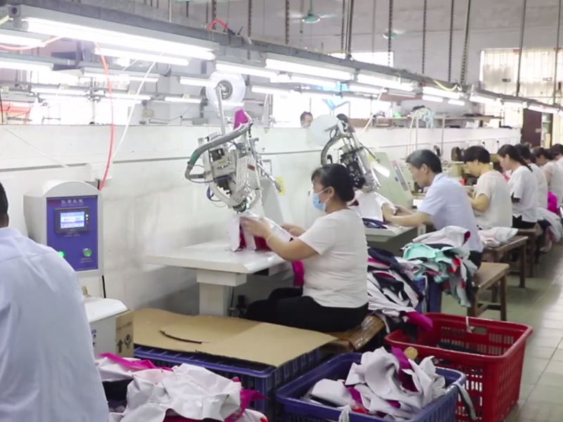 推薦幾家口碑好的沖鋒衣加工廠